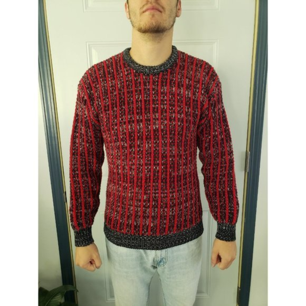 Vintage 80s Red and Black Sweater‎